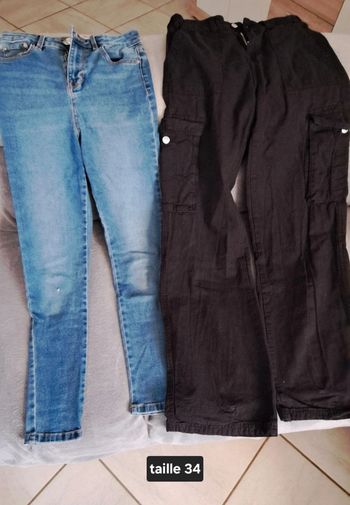 Lot de 2 pantalons (1 cargo et 1 jeans) Jennifer