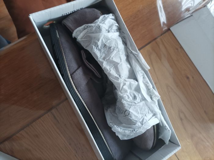 Chaussures femme taille 37 neuve - photo numéro 4