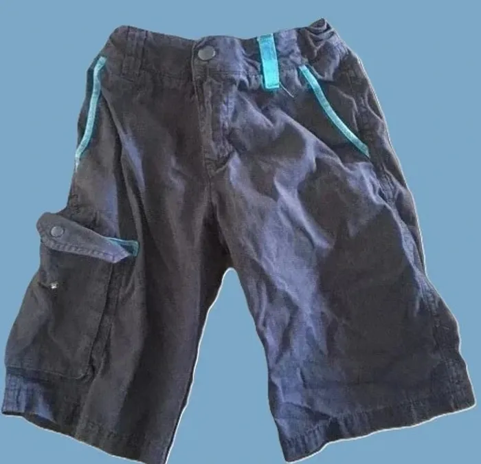 Pantacourt garçon 10 ans Oxylane – Bleu marine – Parfait état