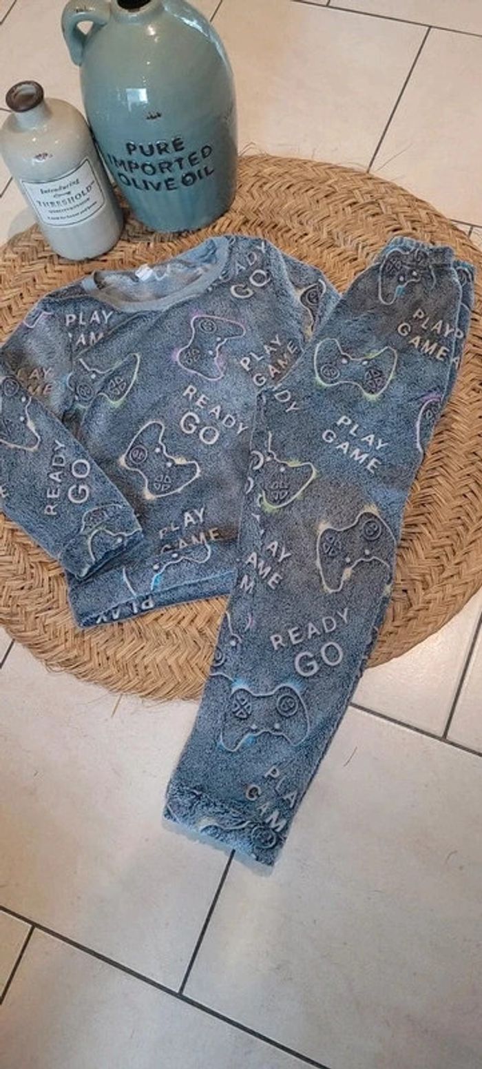 Pyjama 2 pièces garçon Taille 9 ans - photo numéro 2