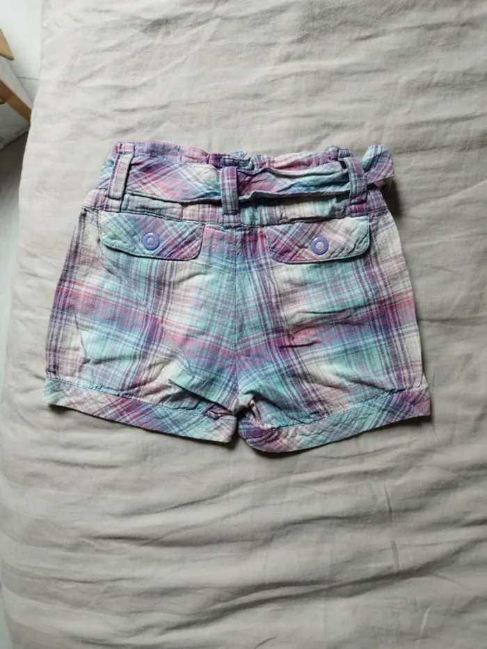 Short H&M violet 5 ans - photo numéro 3