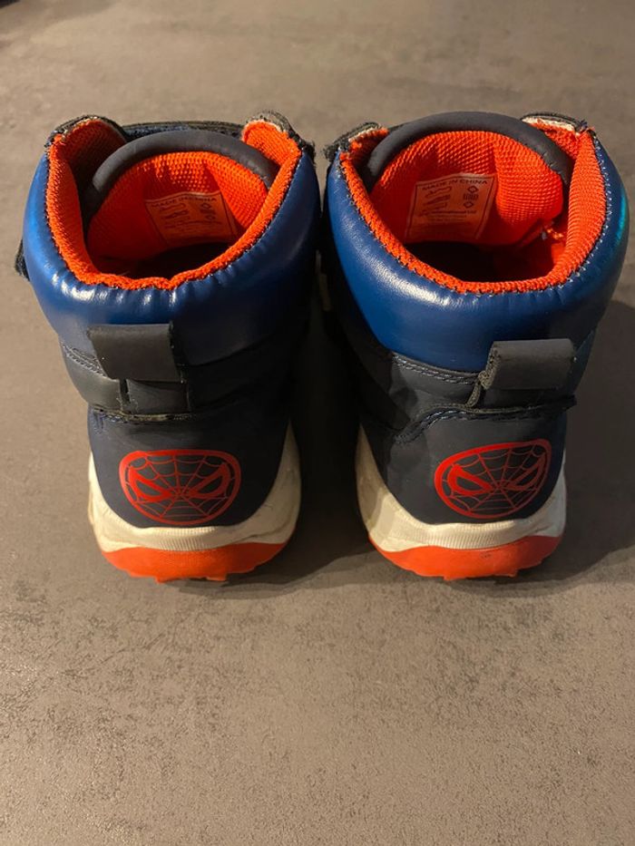Baskets hautes marine Marvel Spiderman taille 29 - photo numéro 6