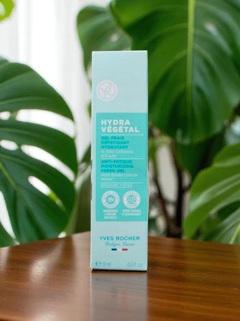 Gel frais défatigant hydratant valeur 19.90€