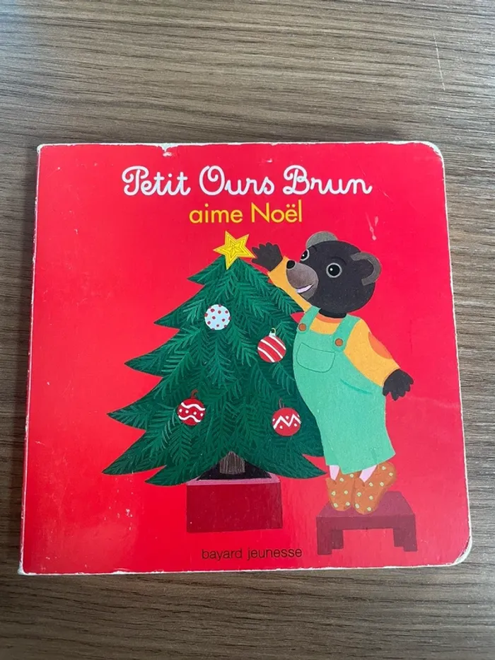 Livre Petit Ours Brun aime Noël