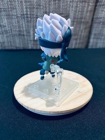 Figurine Naruto ( Kakashi ) ~ 10 cm ( 2 sur 3 )