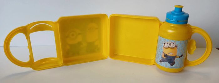 🍏 Boîte à Goûter Les Minions - photo numéro 3
