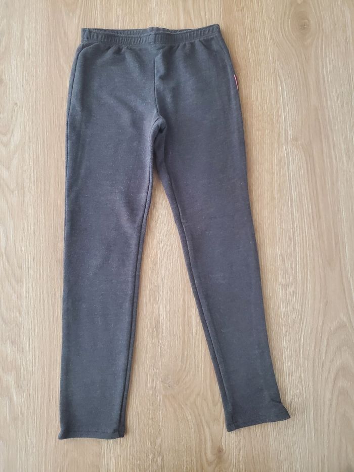 Lot de vêtements fille 6 ans - photo numéro 3