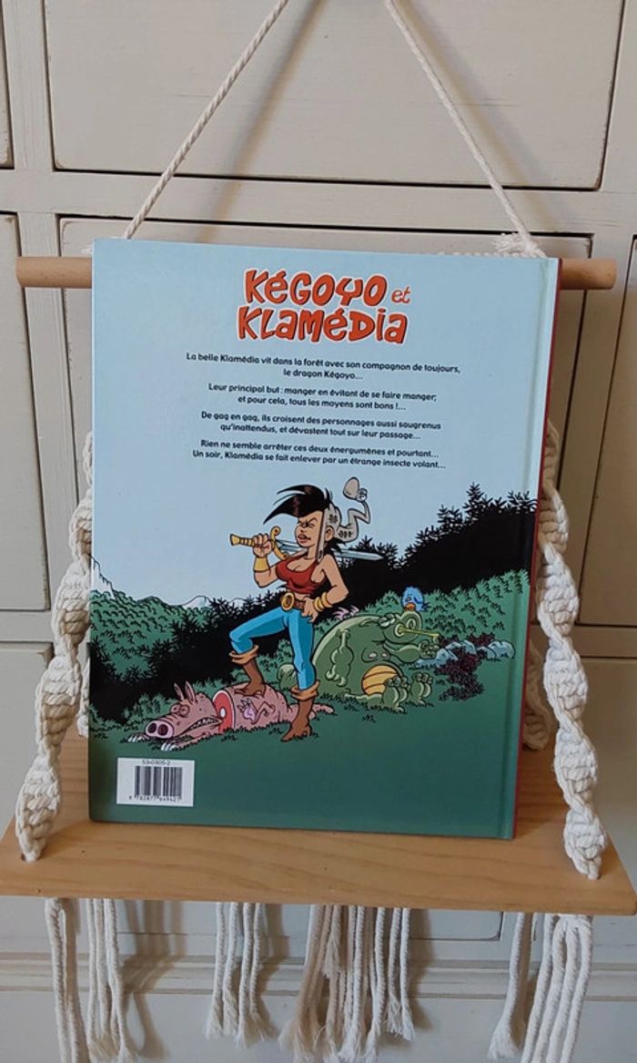 BD Kégoyo et Klamédia Excentrique fantasy
BD neuve - photo numéro 2