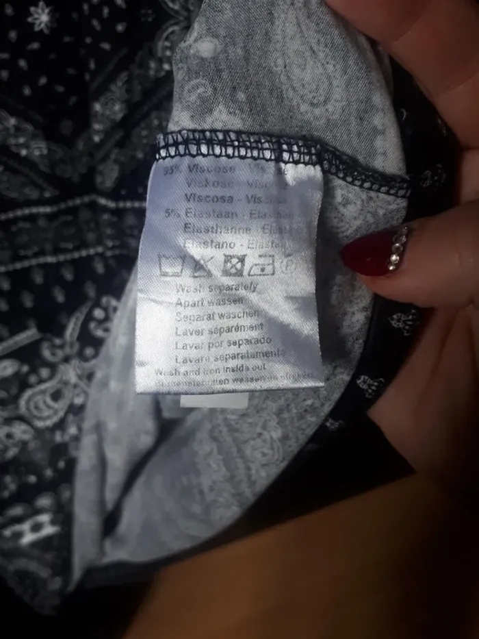 T-shirt M&S mode - photo numéro 4