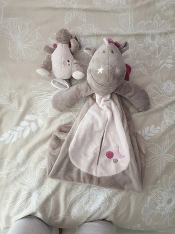 Range pijama  et boite a musique noukies