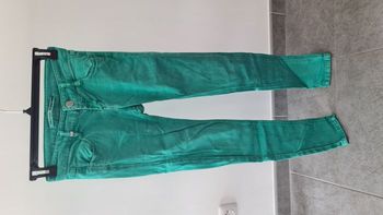Pantalon vert Stradivarius