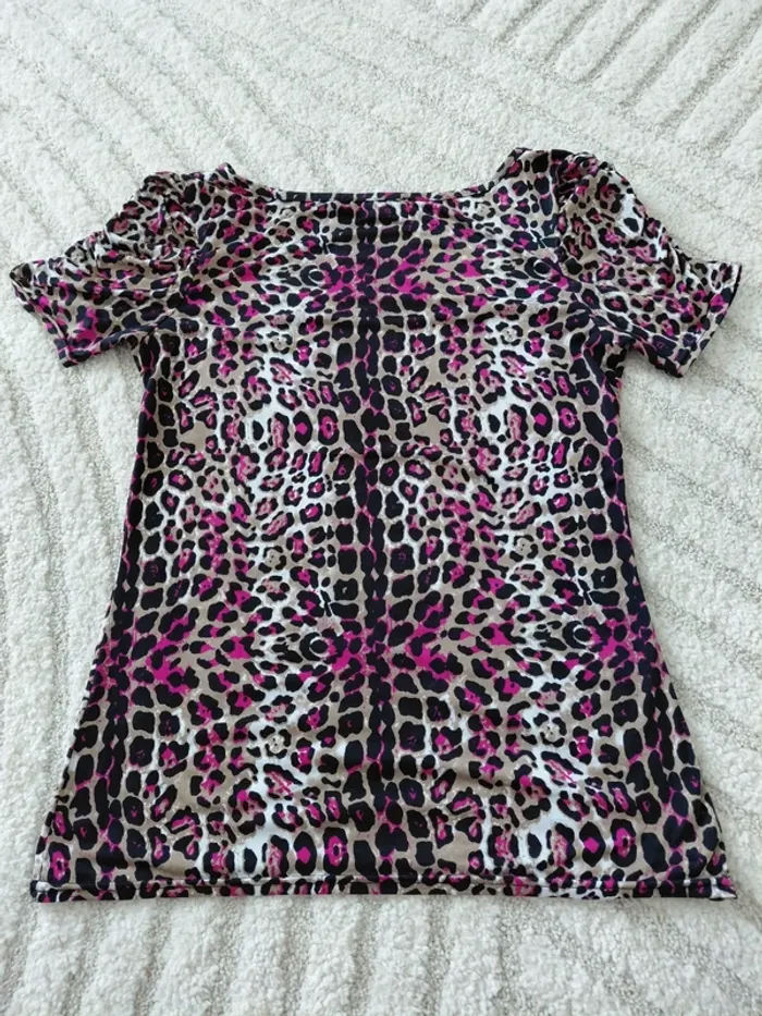 T-shirt 36/38 - photo numéro 3