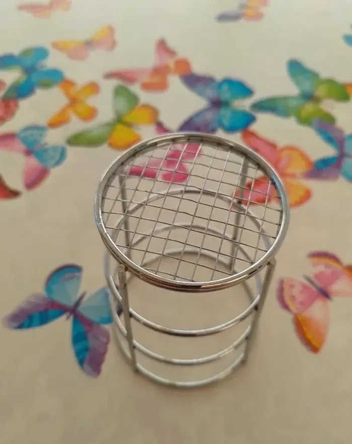 Panier de rangement (pour couverts ou crayons)