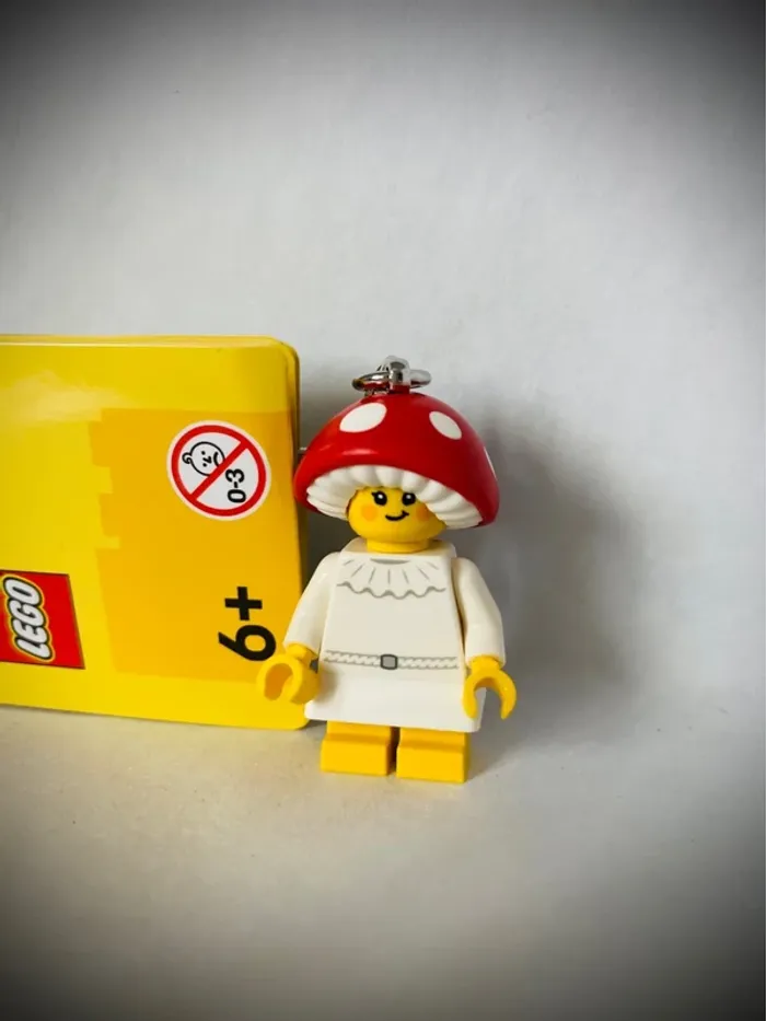 Porte-clés LEGO 854306 - Fille Champignon - Neuf - photo numéro 3