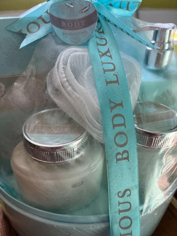 Coffret de bain parfum citral Body Luxurious - photo numéro 7