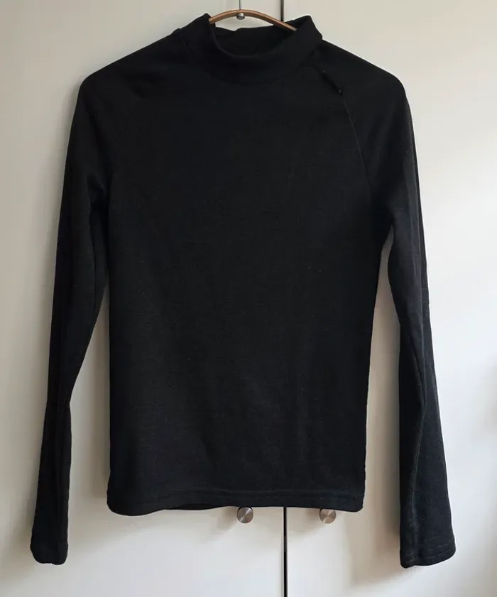 Sous pull Décathlon, taille 14 ans