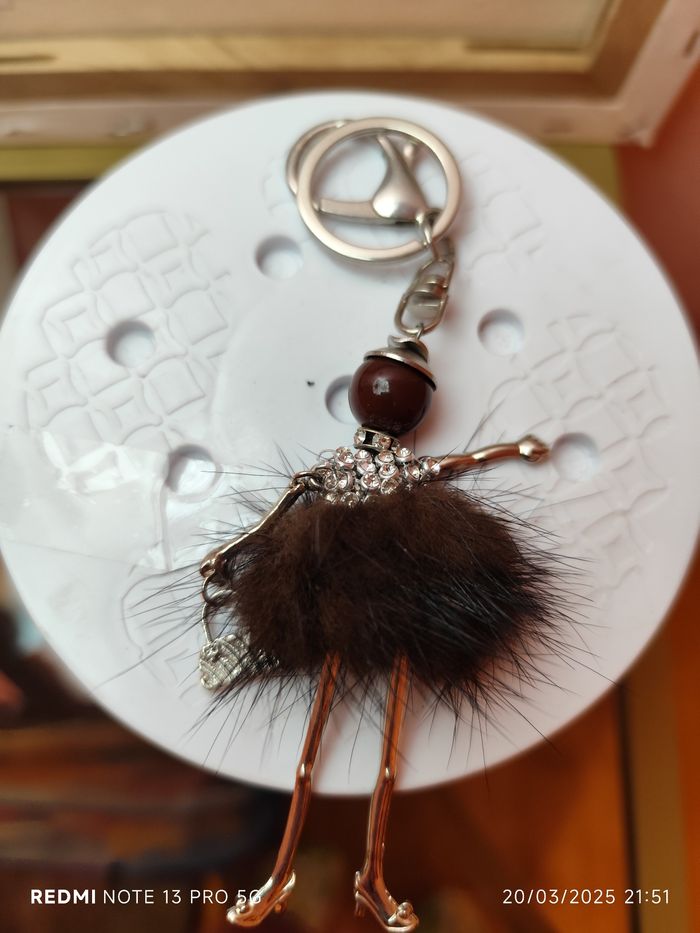 Porte clés poupée boule de poils - photo numéro 3