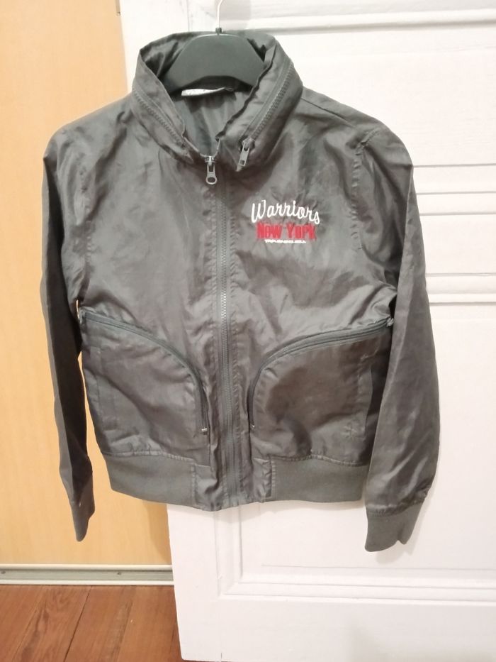 Blouson tripley gris et multicolore