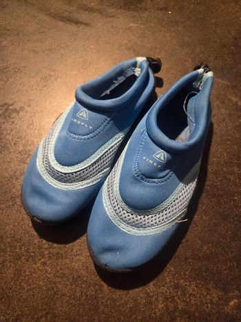 Chaussures d eau firefly 32