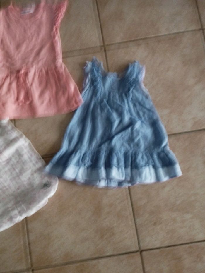Lot 3 robes été 12 mois - photo numéro 4