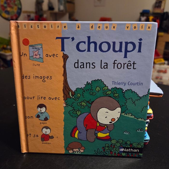 Livre enfant Nathan une histoire a deux voix T’Choupi