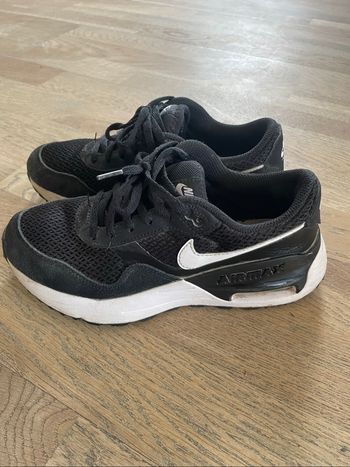 Basket Nike air Max 36 très bon état