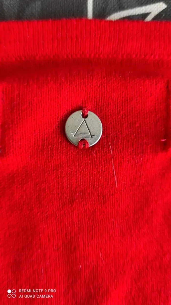 Pull fin effet déchiré NEUF - photo numéro 7