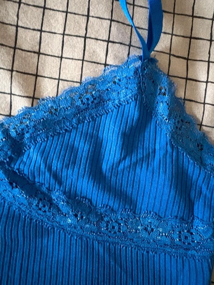 Top bleu de la marque shein - photo numéro 2