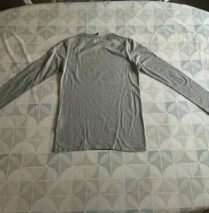T shirt garçon - 14 ans -Kiabi - en très bon état - photo numéro 2