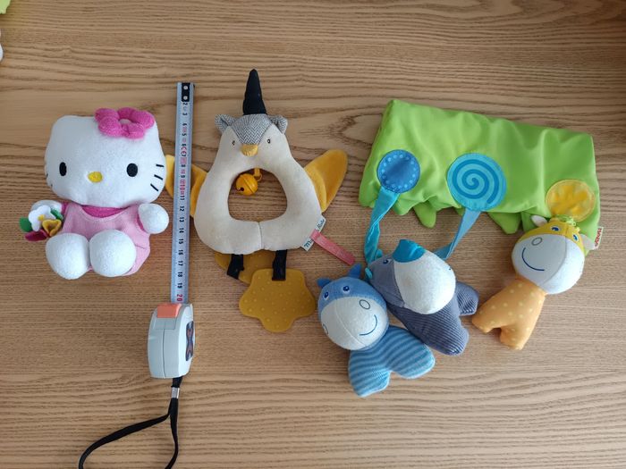 Lot jouets bébé - photo numéro 2