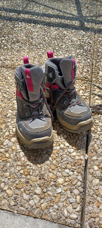Chaussure de marche randonnées enfant