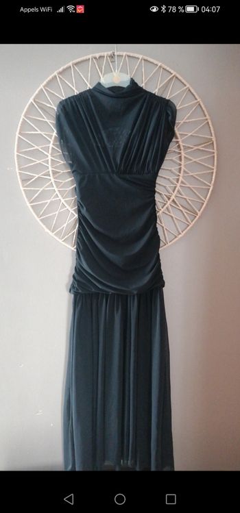 Robe mi-longue drapée bi.matiere