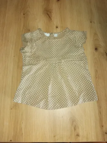 Robe beige taille 6 mois