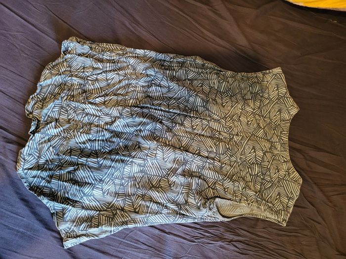 Hauts taille 38 1 euros pièce - photo numéro 6