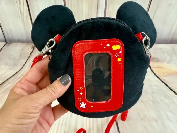 Sacoche Lanière exclusive porte pass annuel (ou magic pass) Disneyland Tokyo tête de Mickey - photo numéro 7