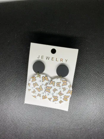 Boucles d’oreilles n°68 neuve
