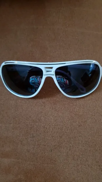 Lunettes de soleil