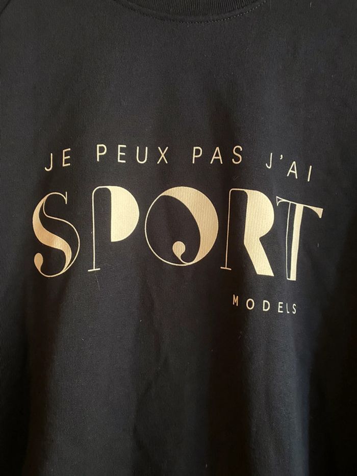 Sweat #je ne peux pas j’ai sport taille XXL# - photo numéro 2