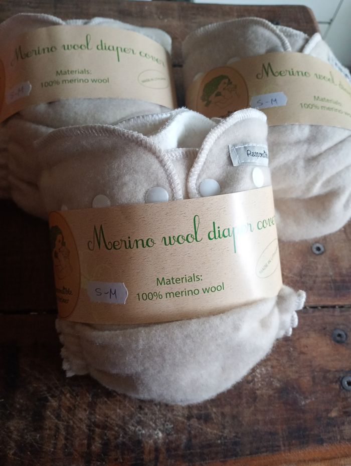 Lot de couches lavables en laine - photo numéro 2