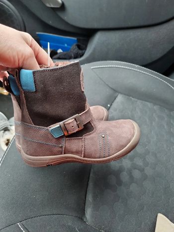 Bottes neuves Vertbaudet fourrées T 26