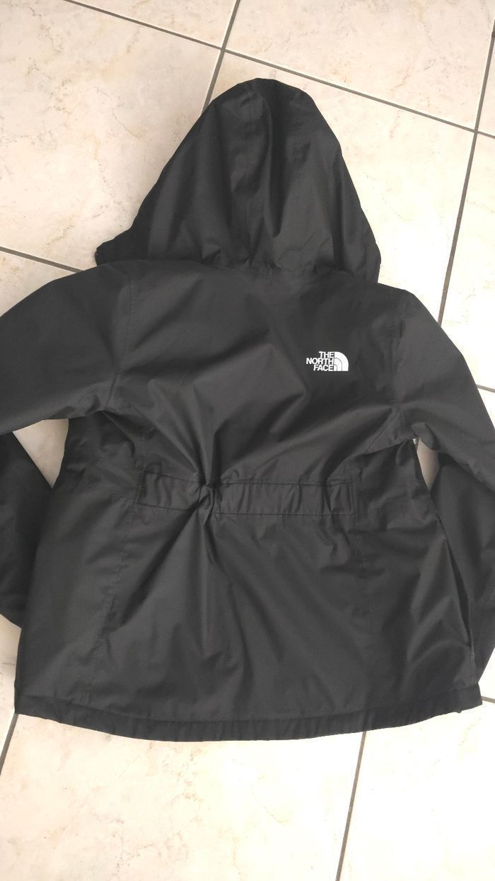 🤩🥰😍superbe  coupe vent chaud (interieur polaire)  "THE NORTH FACE  "unisex 11/12ans (145/151cm) 😍🥰🤩 - photo numéro 2