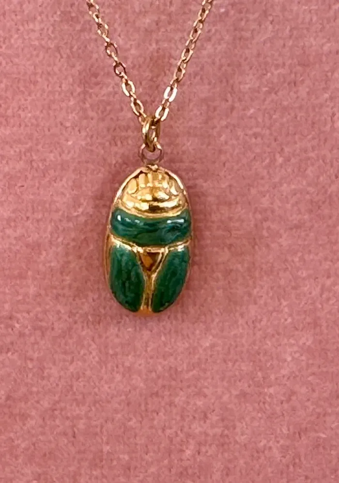 Collier chaîne acier inoxydable or réglable pendentif scarabée résine verte - photo numéro 5