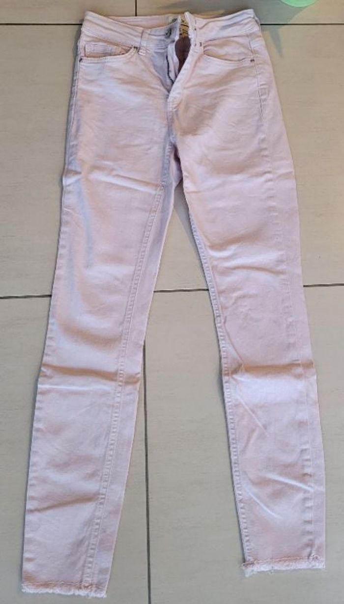 Pantalon jean rose T32 Only