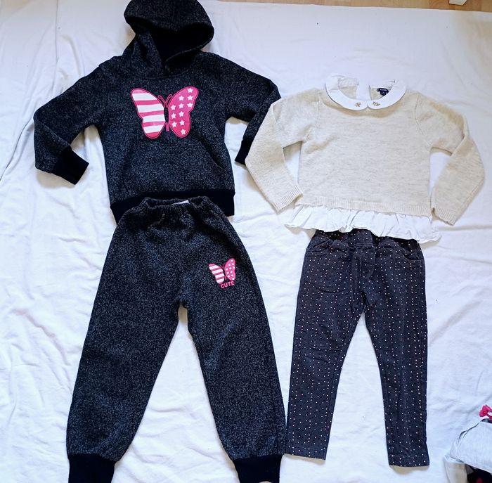 Lot de vêtements taille 4 ans - photo numéro 5