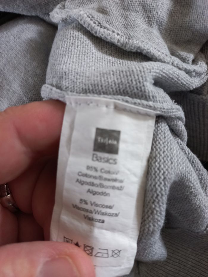 Gilet gris - photo numéro 4