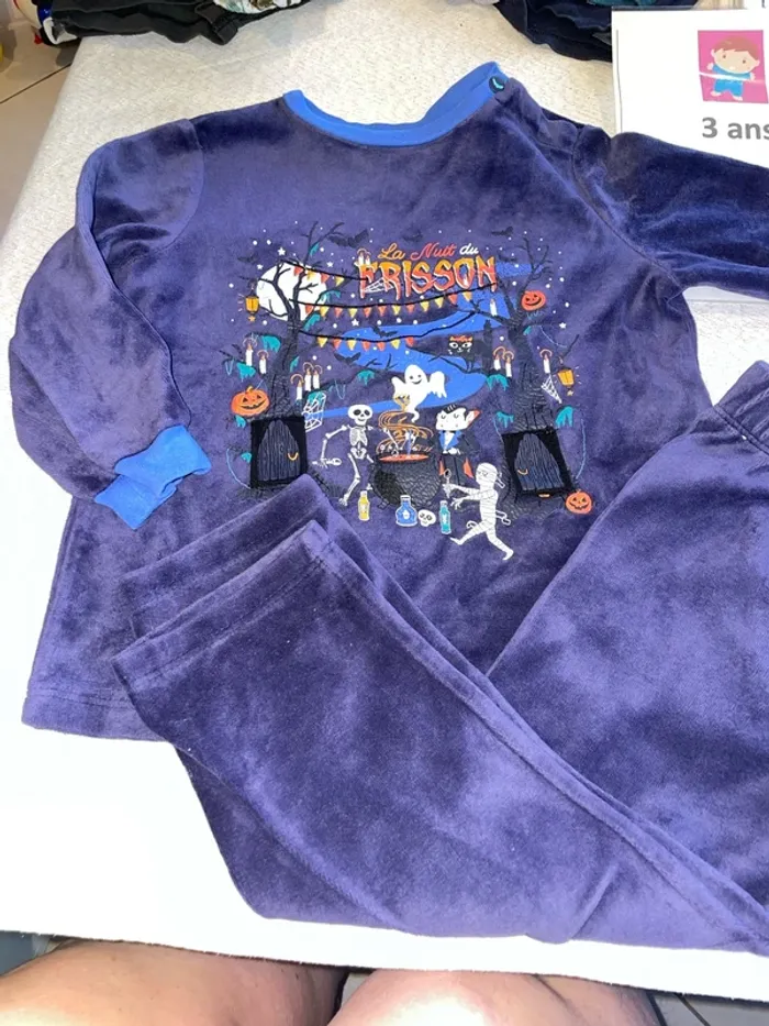 Pyjama sgmj 3 ans la nuit du frisson - photo numéro 2