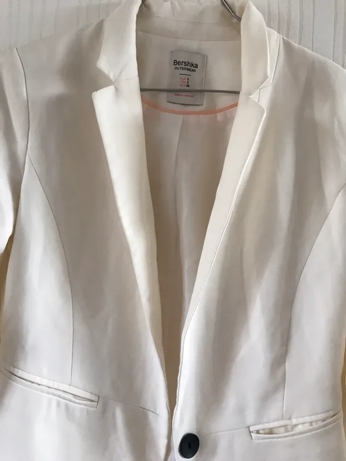 Veste blanche Bershka S - photo numéro 2