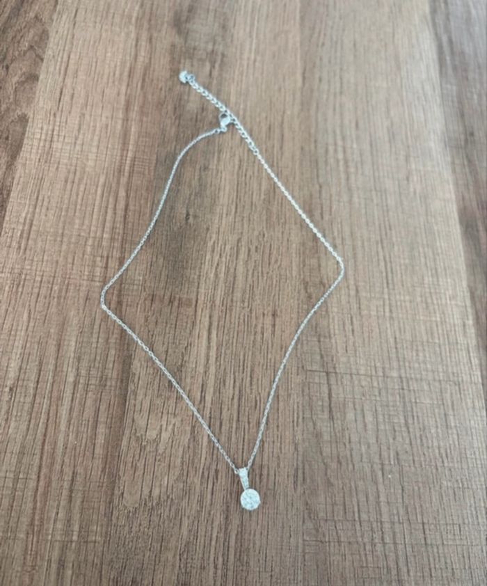 Jolie pendentif de la marque Swarovski - photo numéro 5