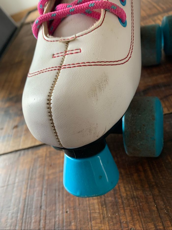 Patin à roulettes - photo numéro 4