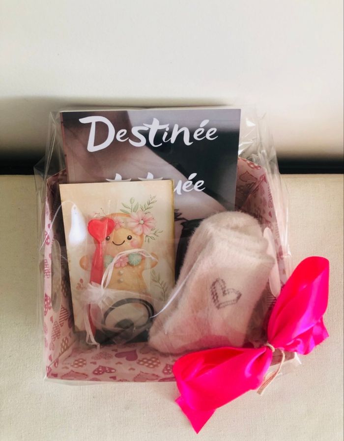 Box livre destinée tatouée - photo numéro 9